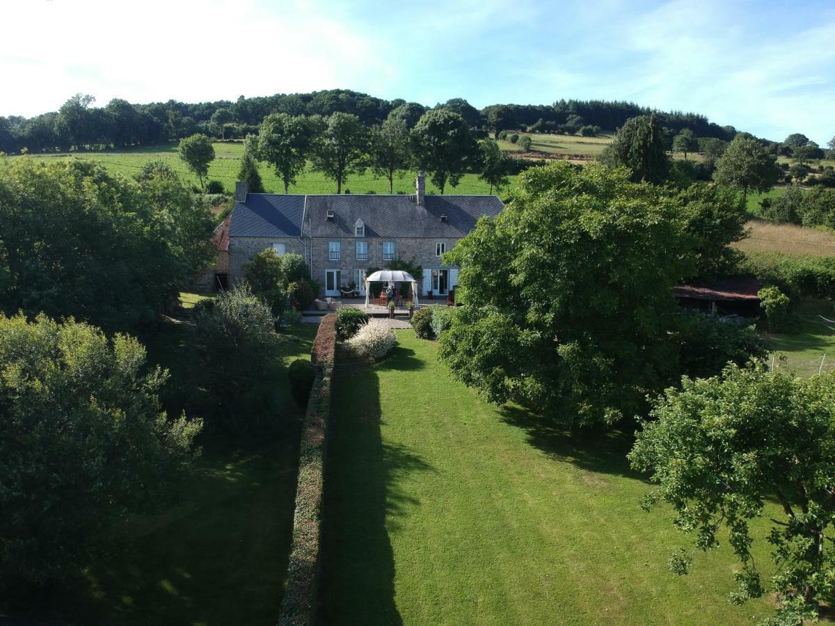 La Hiette Bed & Breakfast Saint-Vigor-des-Monts Eksteriør bilde